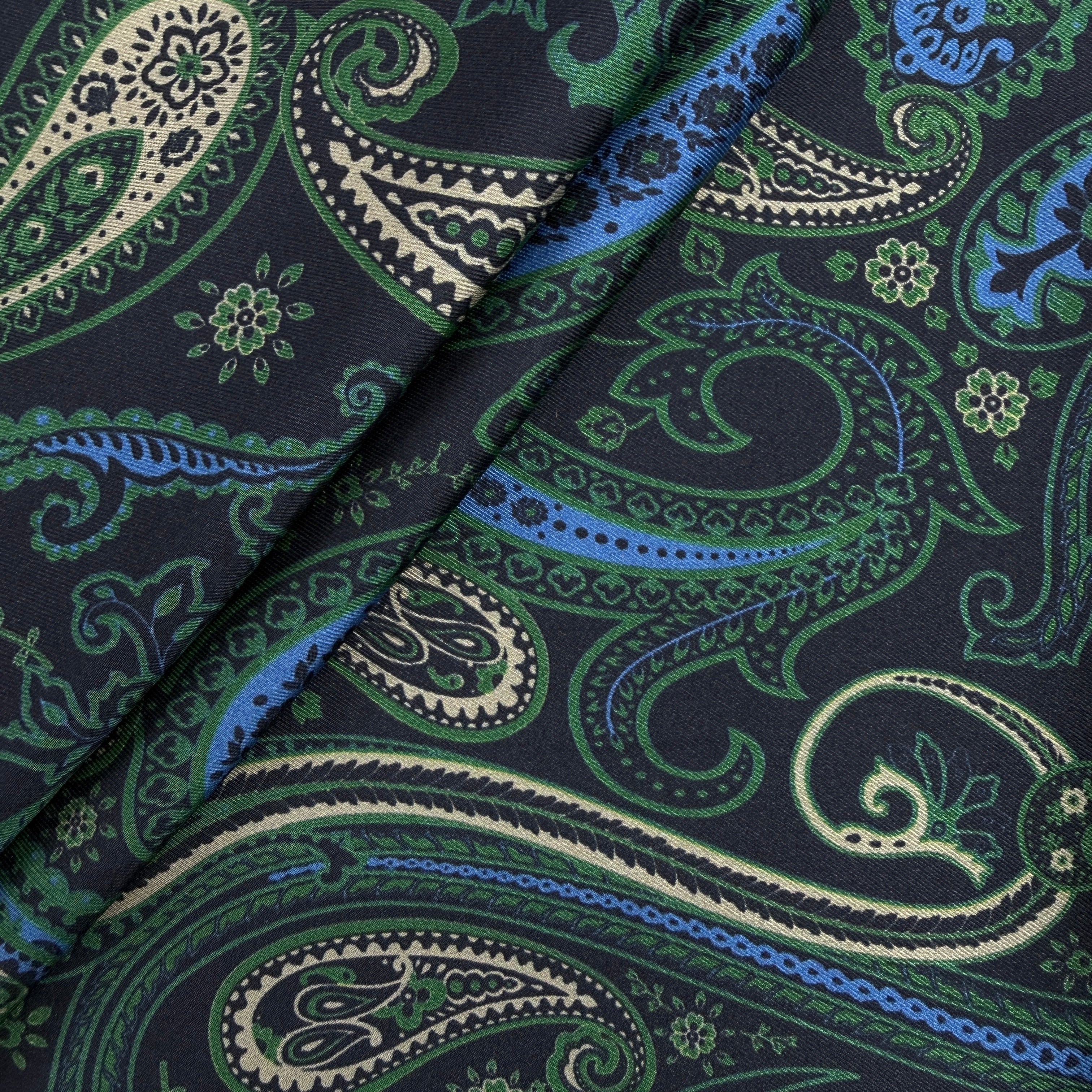 Polyester Paisley Print Fabric, 150cm Width | PHA112-SR0287