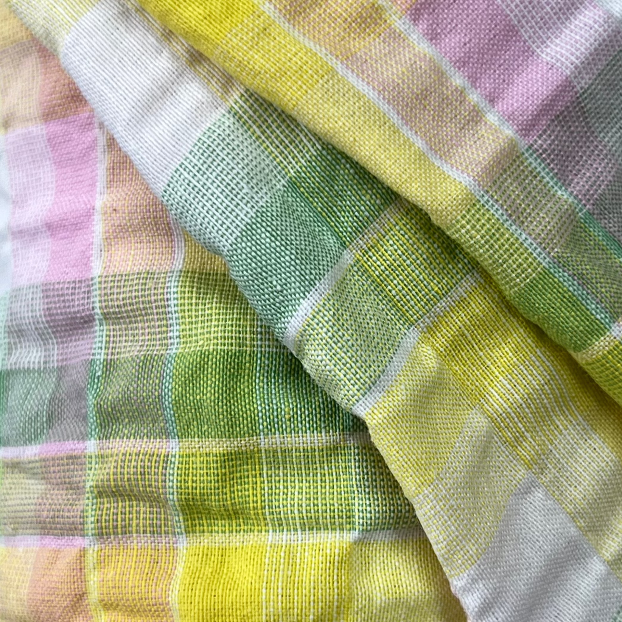 Checkered Cotton Seersucker Fabric RX190