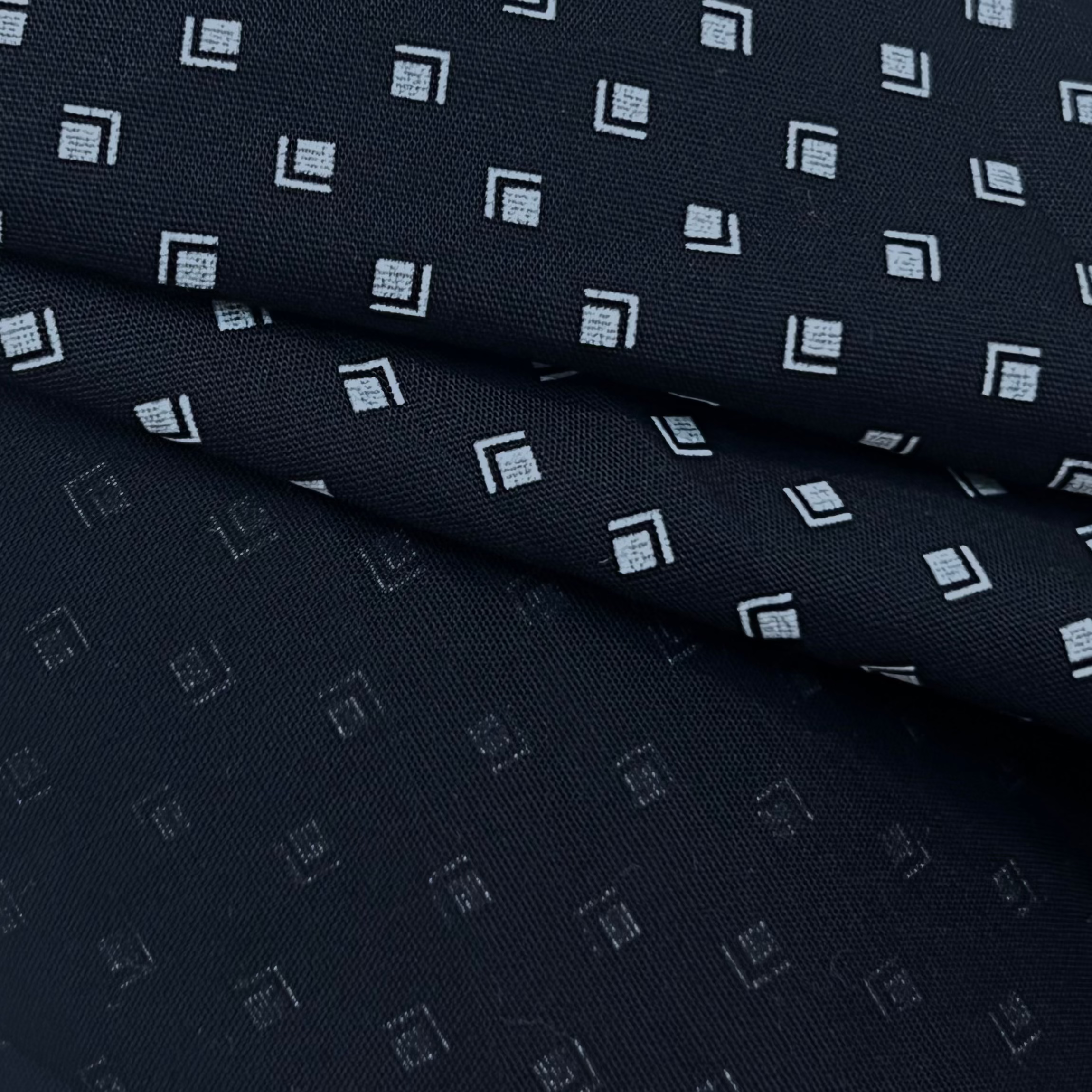 Printed Cotton Fabric XIT082