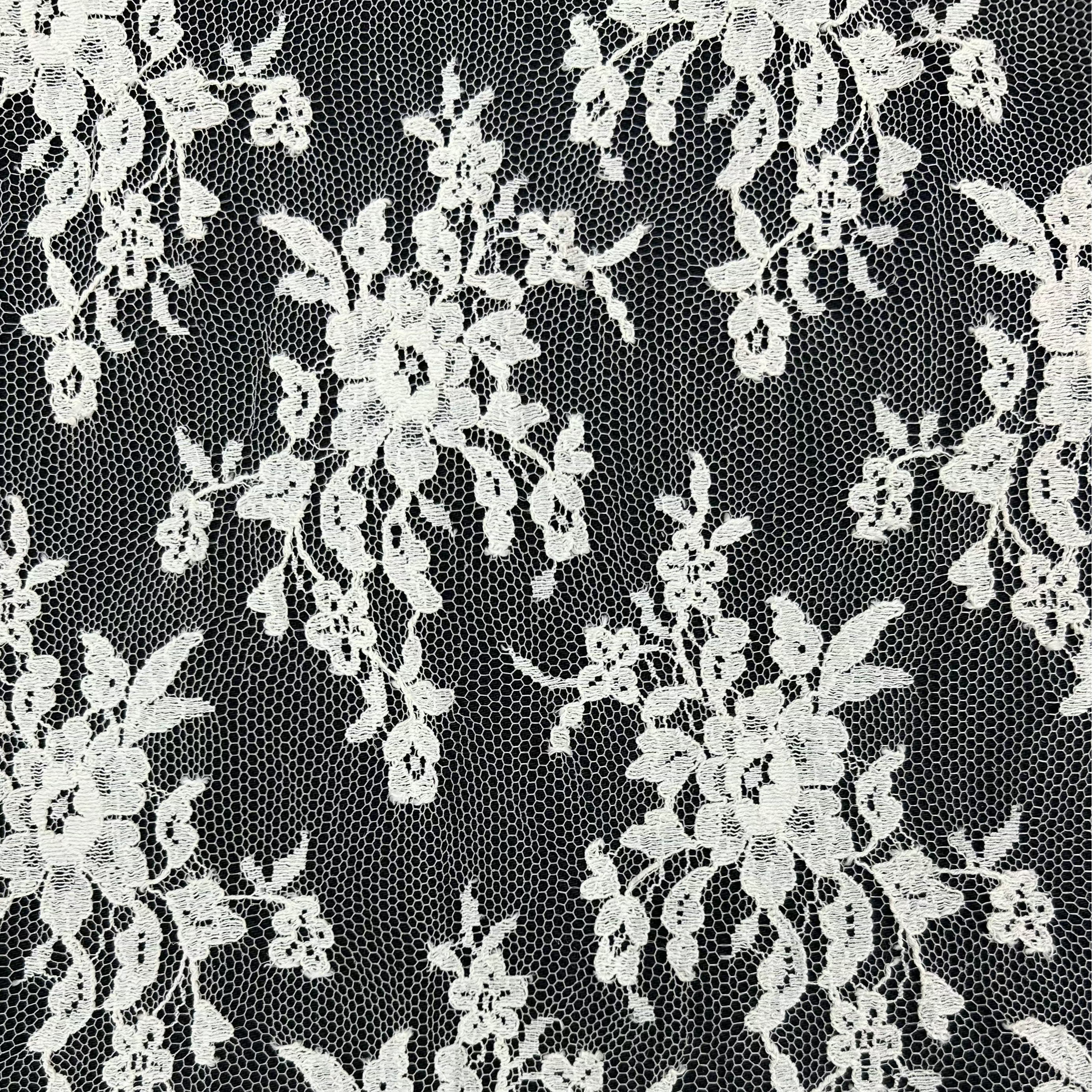 Ivory Floral Lace SOL004 403739