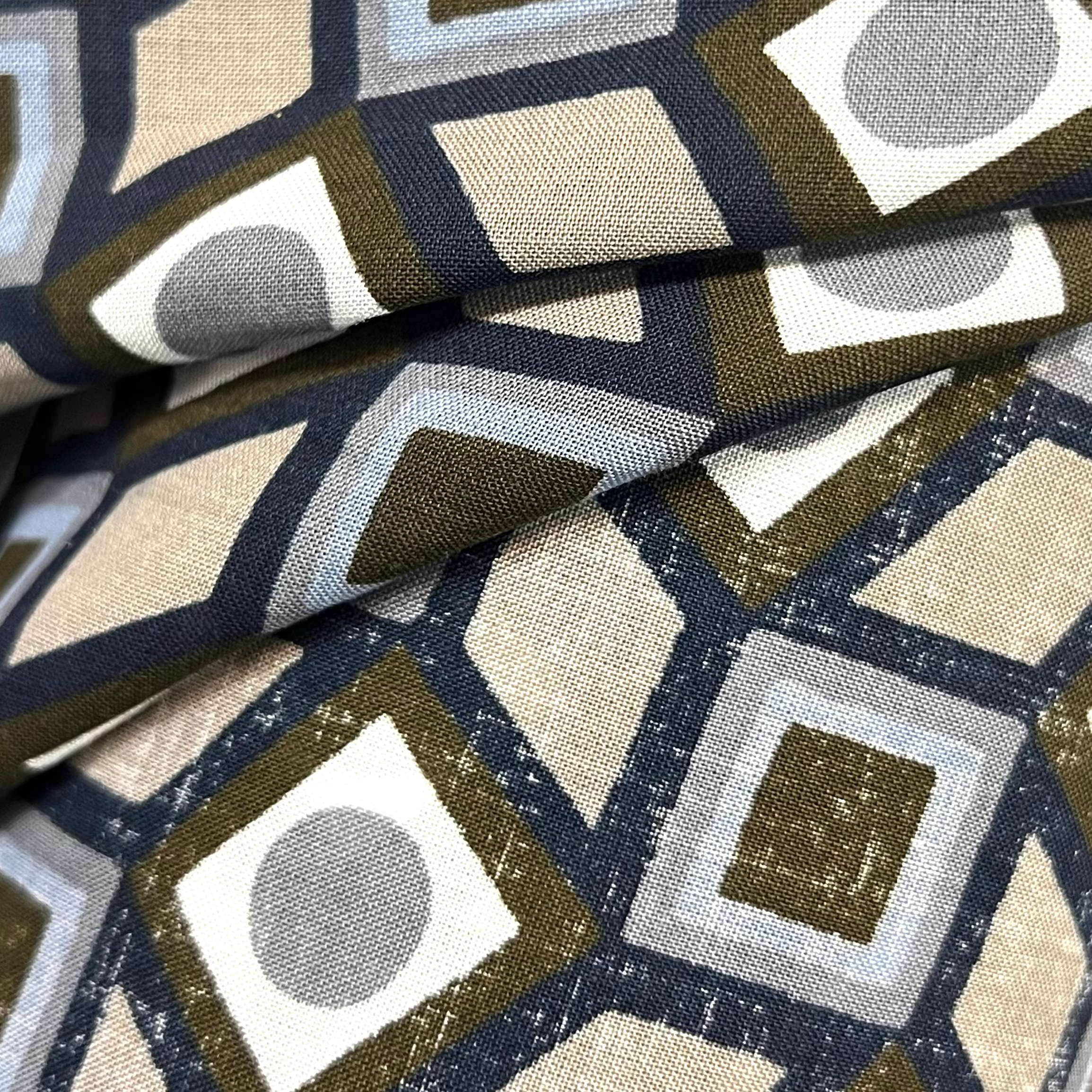 Printed Cotton Lawn/Muslin Fabric XIT104