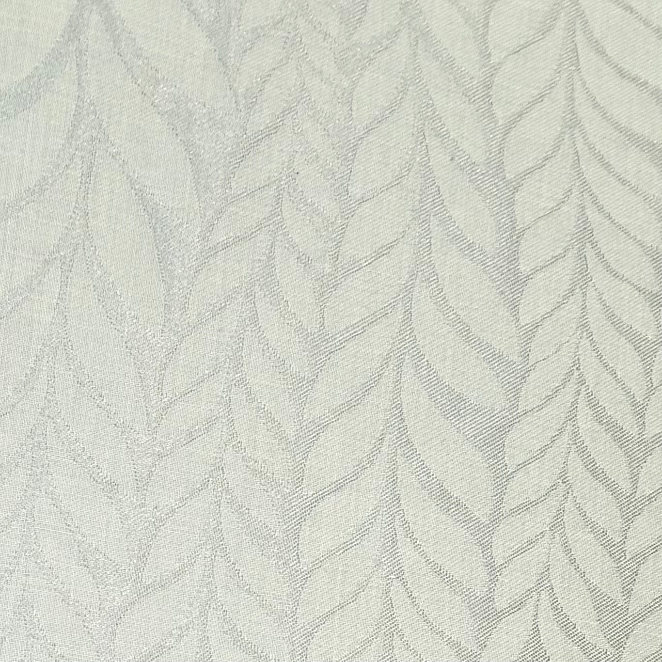 Ivory Jacquard Silver Leaf Pattern – 3.7m | SALEXM49