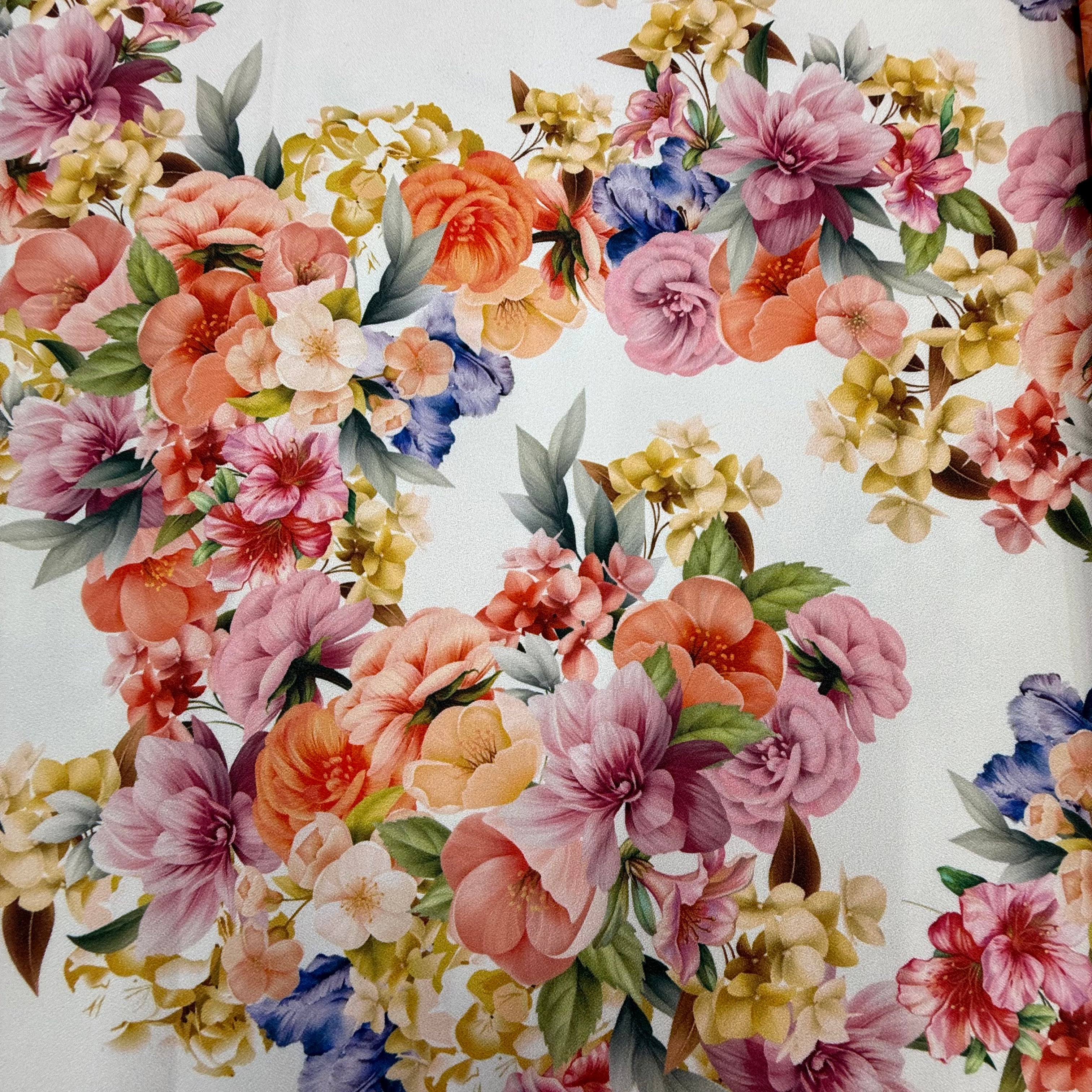 Cream Floral Printed Polyester Crepe – 2.0m | SALEXM121