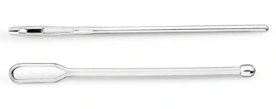Silver-colored steel bodkins for inserting elastic and cords.