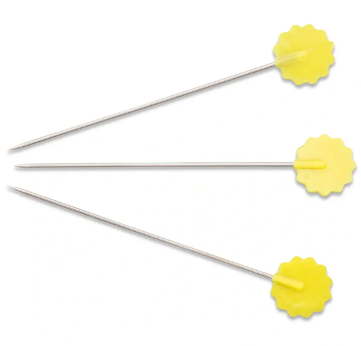 Quilt pins with flower head