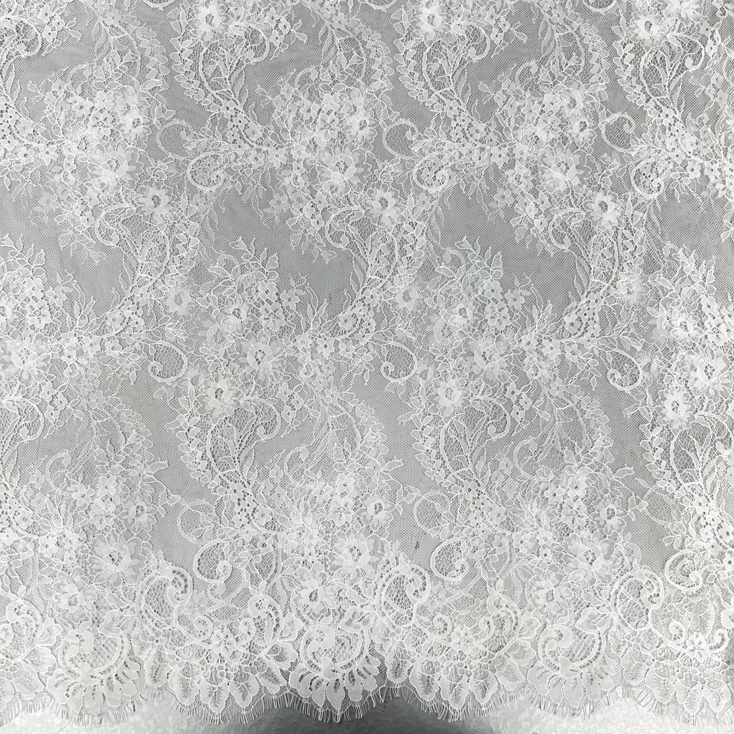 White Lace - 1.5m | SALEXML063