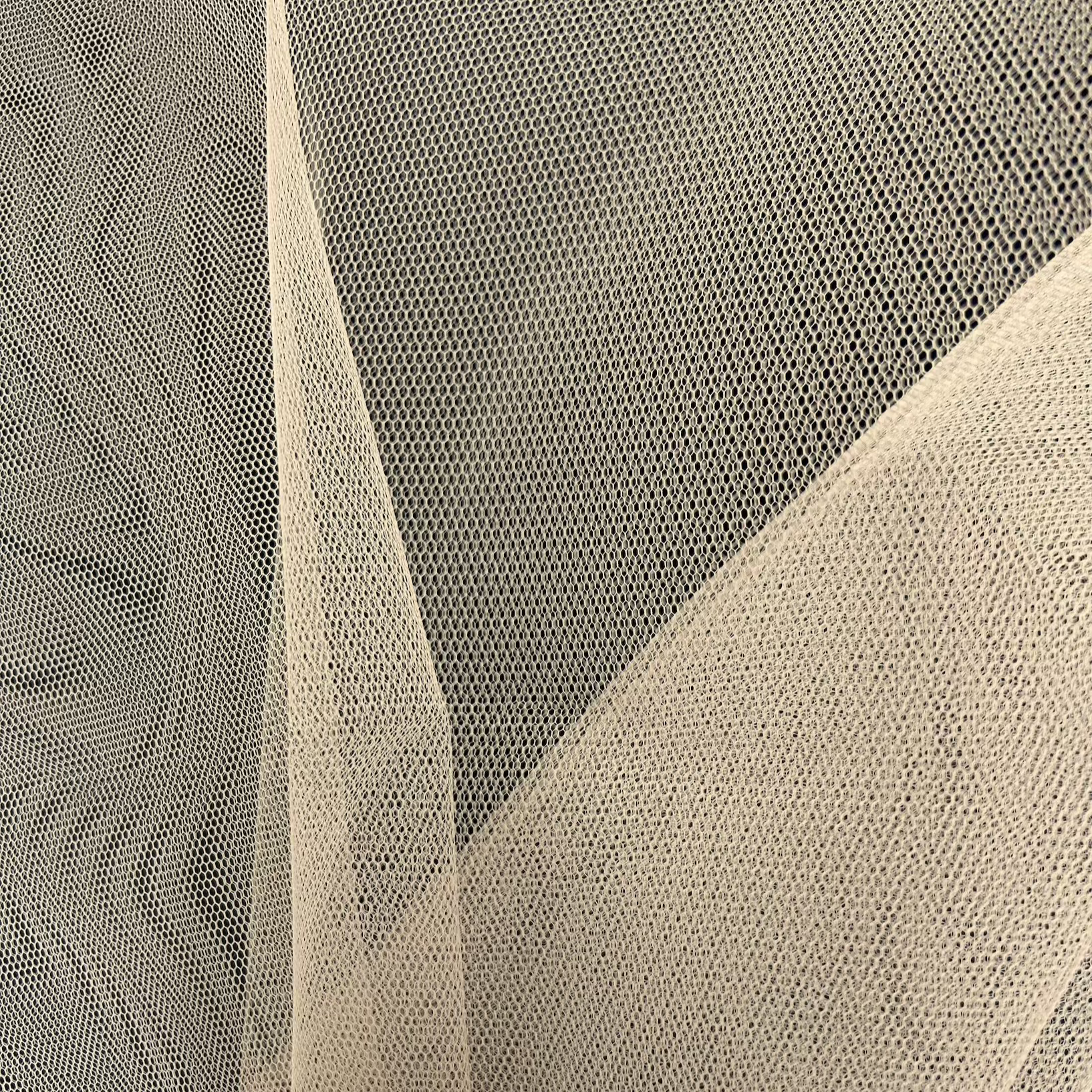 Firm Tulle X001
