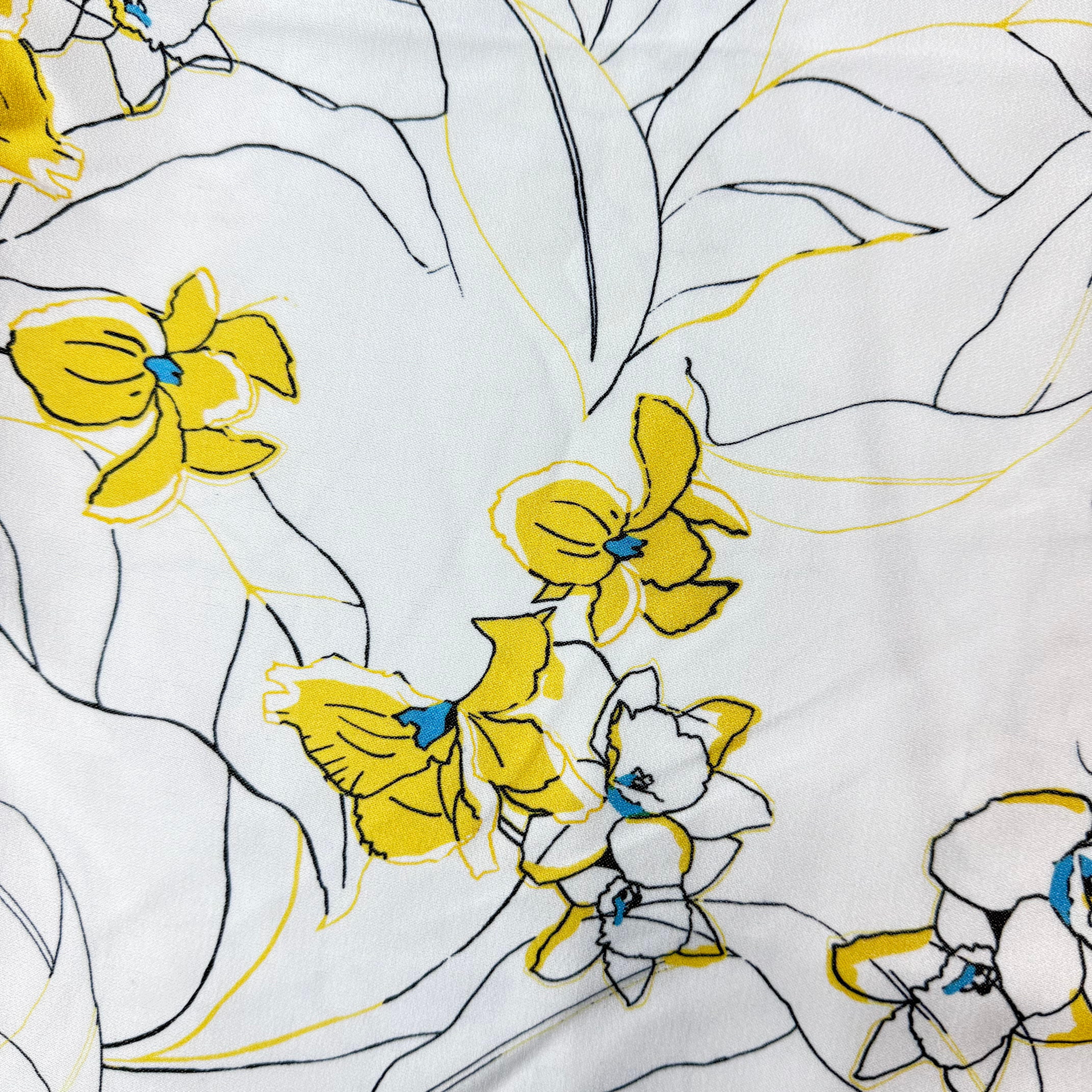 White Printed Polyester Crepe Fabric - 2.0m  | SALEXM84