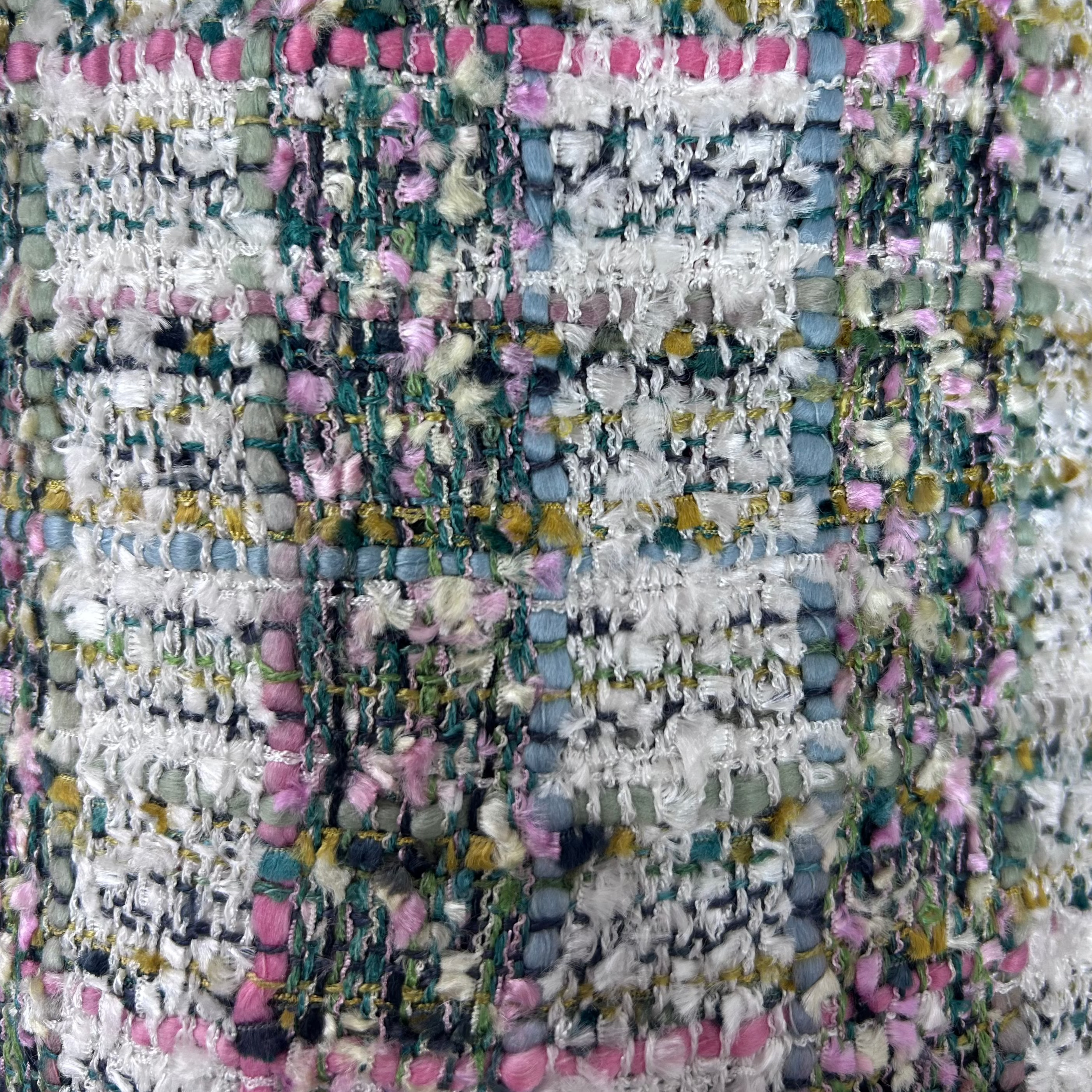 Handmade Couture Boucelé AE018