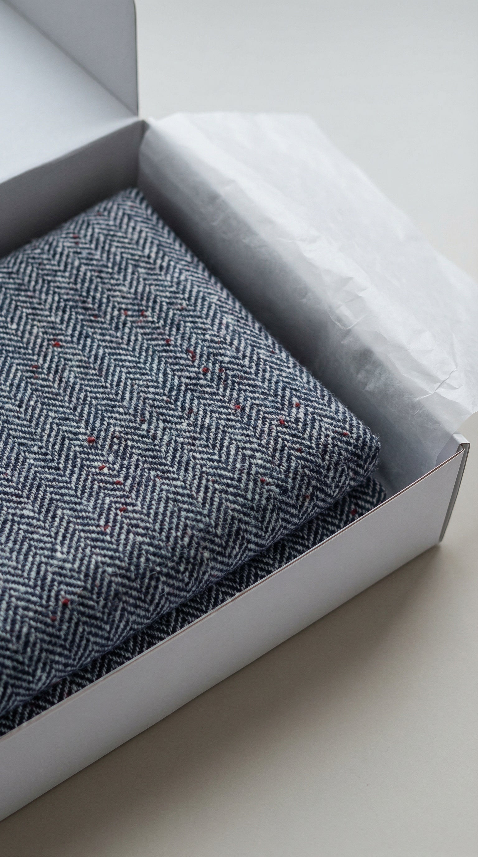 Virgin Wool & Cashmere Tweed XIT007 LPX48